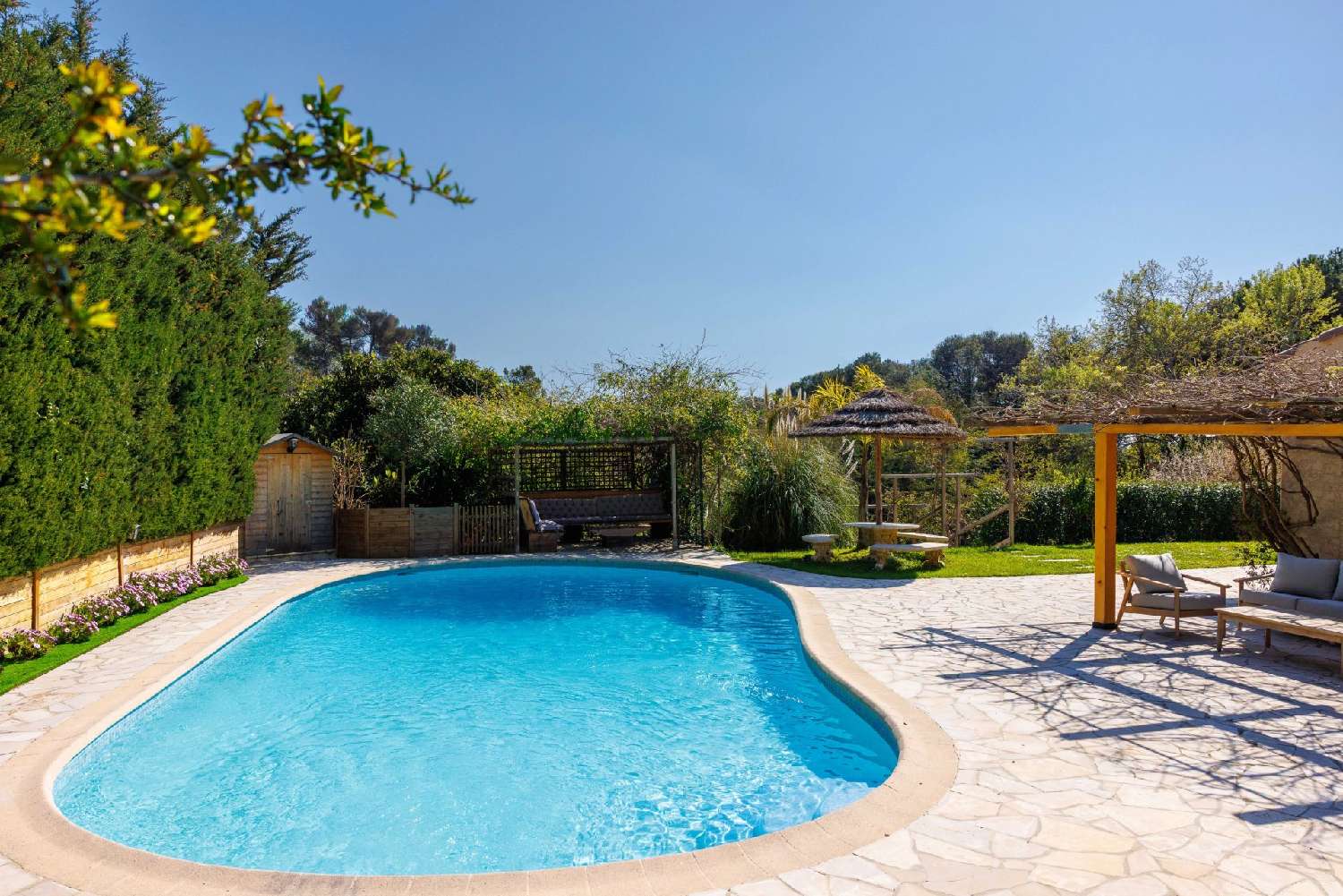  for sale villa La Gaude Alpes-Maritimes 5