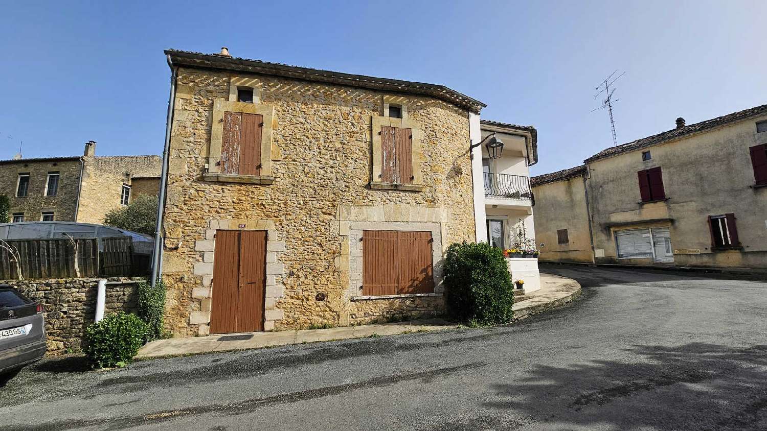  à vendre villa Lacapelle-Biron Lot-et-Garonne 1