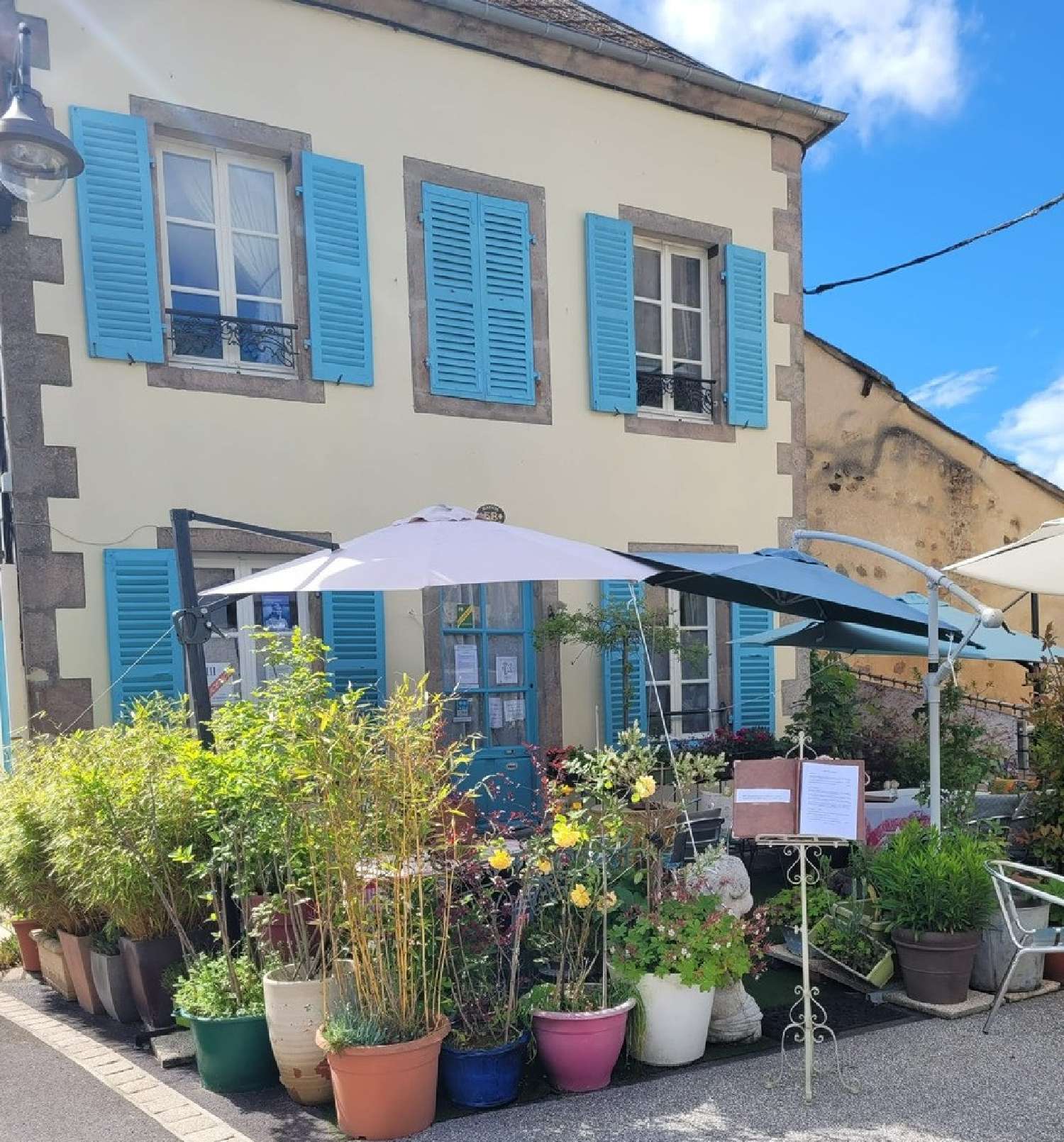  te koop villa Larochemillay Nièvre 1