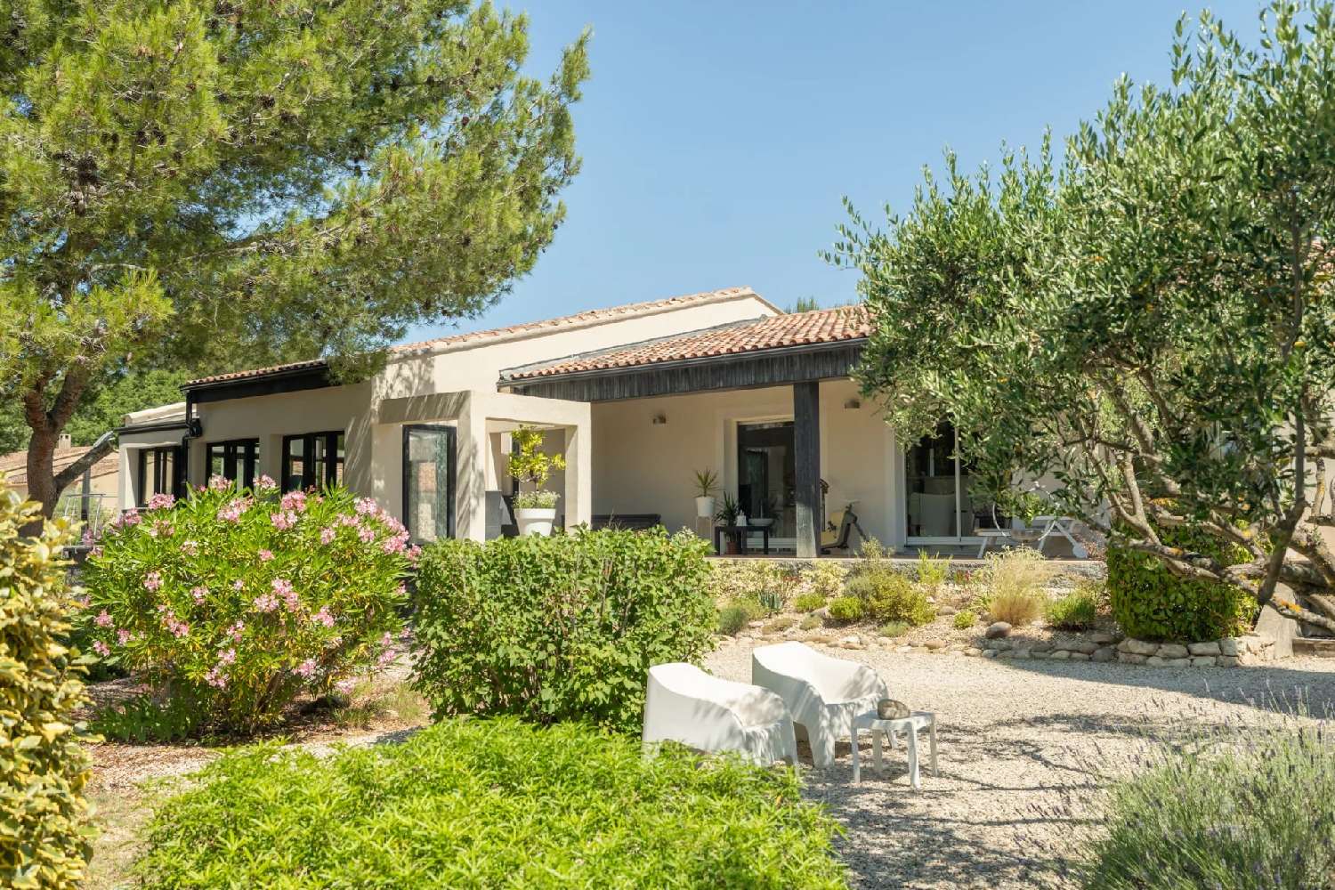te koop villa Lauris Vaucluse 2