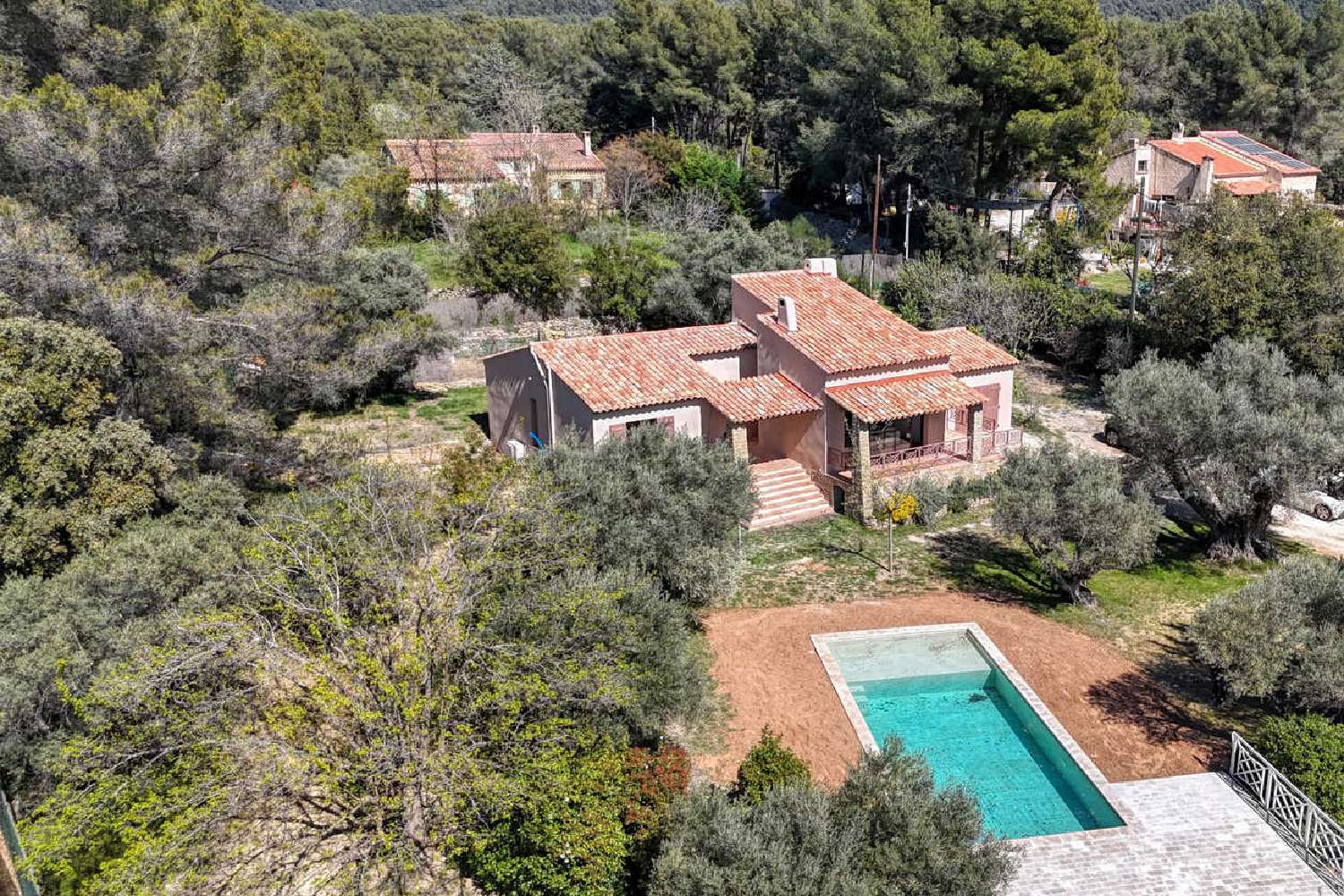 for sale villa Le Beausset Var 2