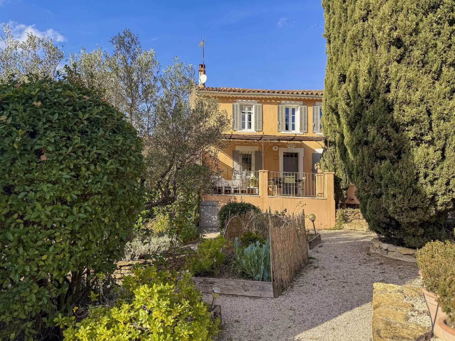  for sale villa Le Beausset Var 2