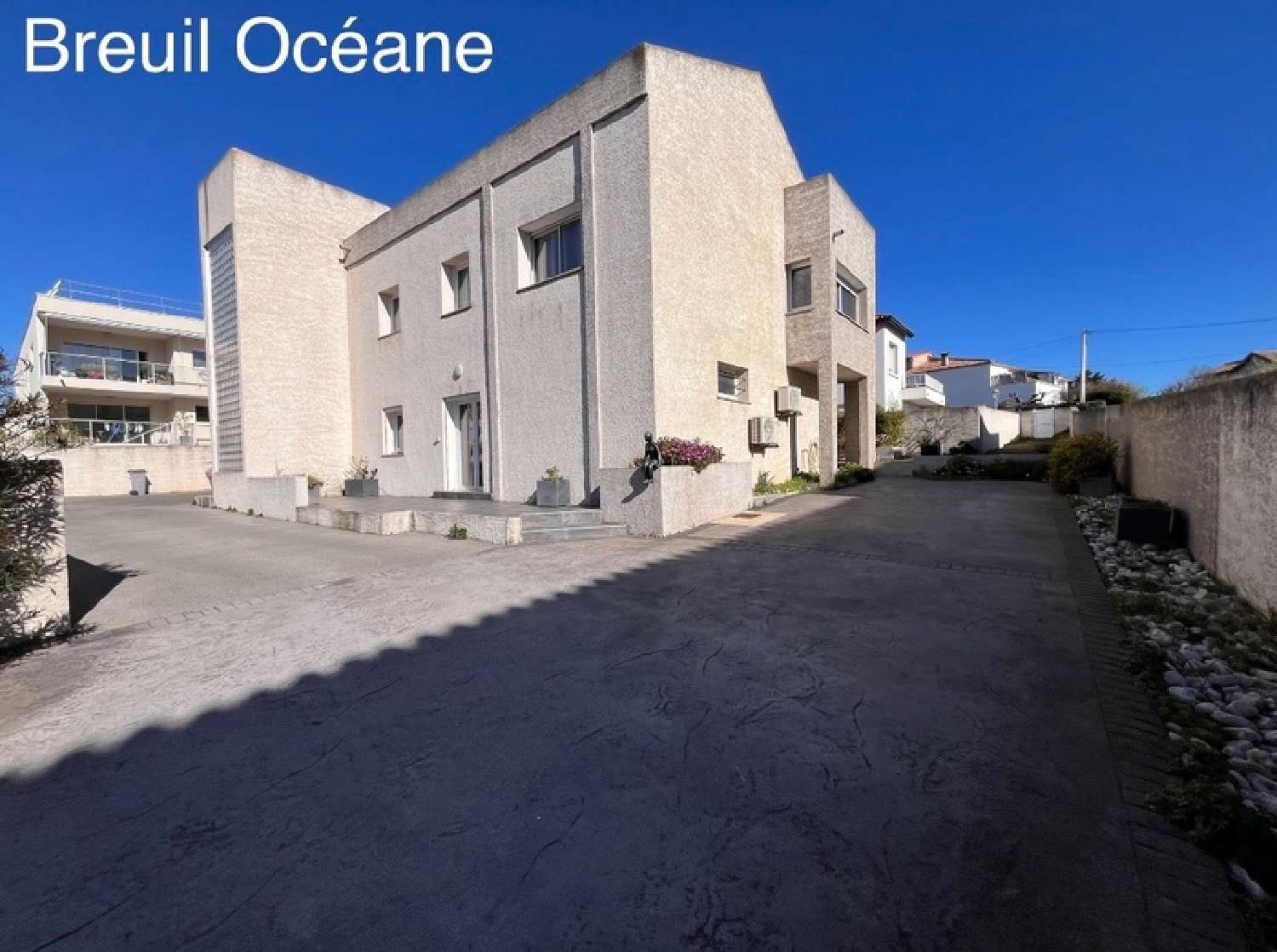  for sale villa Le Cap d'Agde Hérault 1