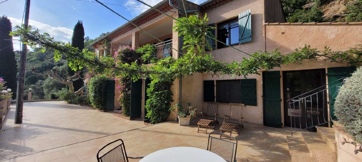  for sale villa Le Lavandou Var 3