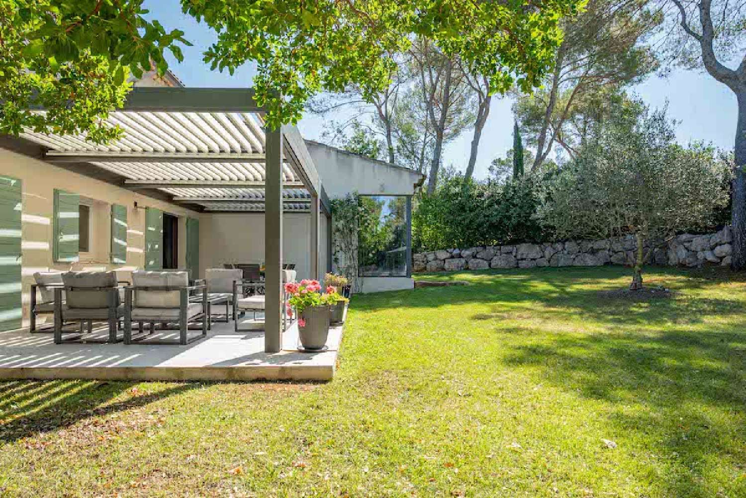 à vendre villa Le Tholonet Bouches-du-Rhône 8