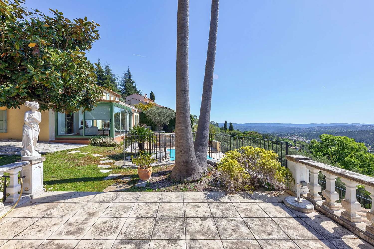  te koop villa Le Tignet Alpes-Maritimes 3