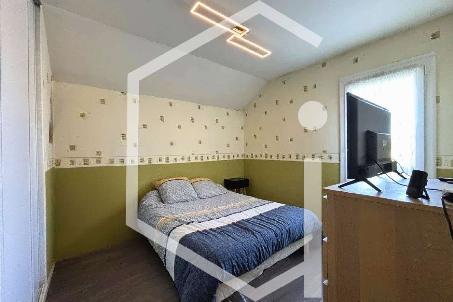  à vendre villa Léré Cher 8