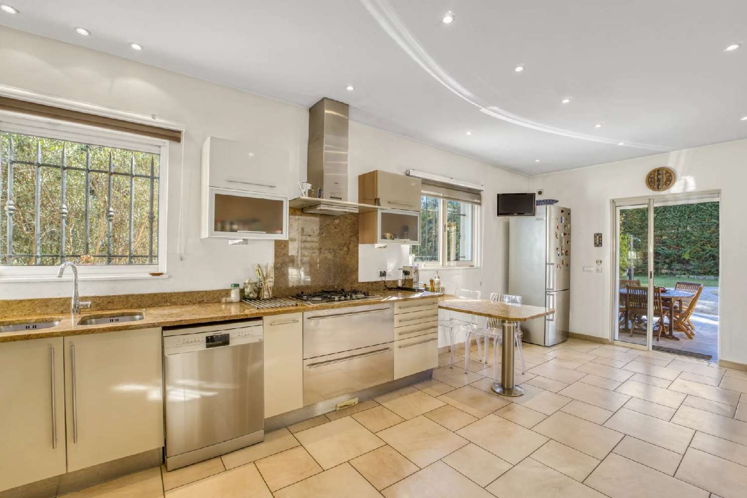 à vendre villa Mandelieu-la-Napoule Alpes-Maritimes 3