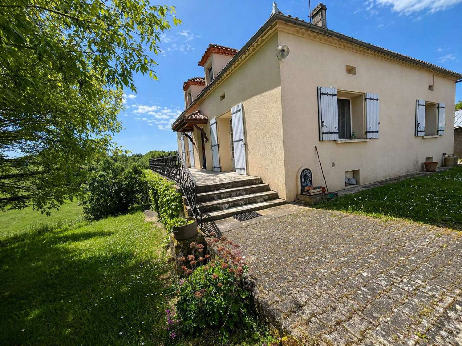  te koop villa Masquières Lot-et-Garonne 2