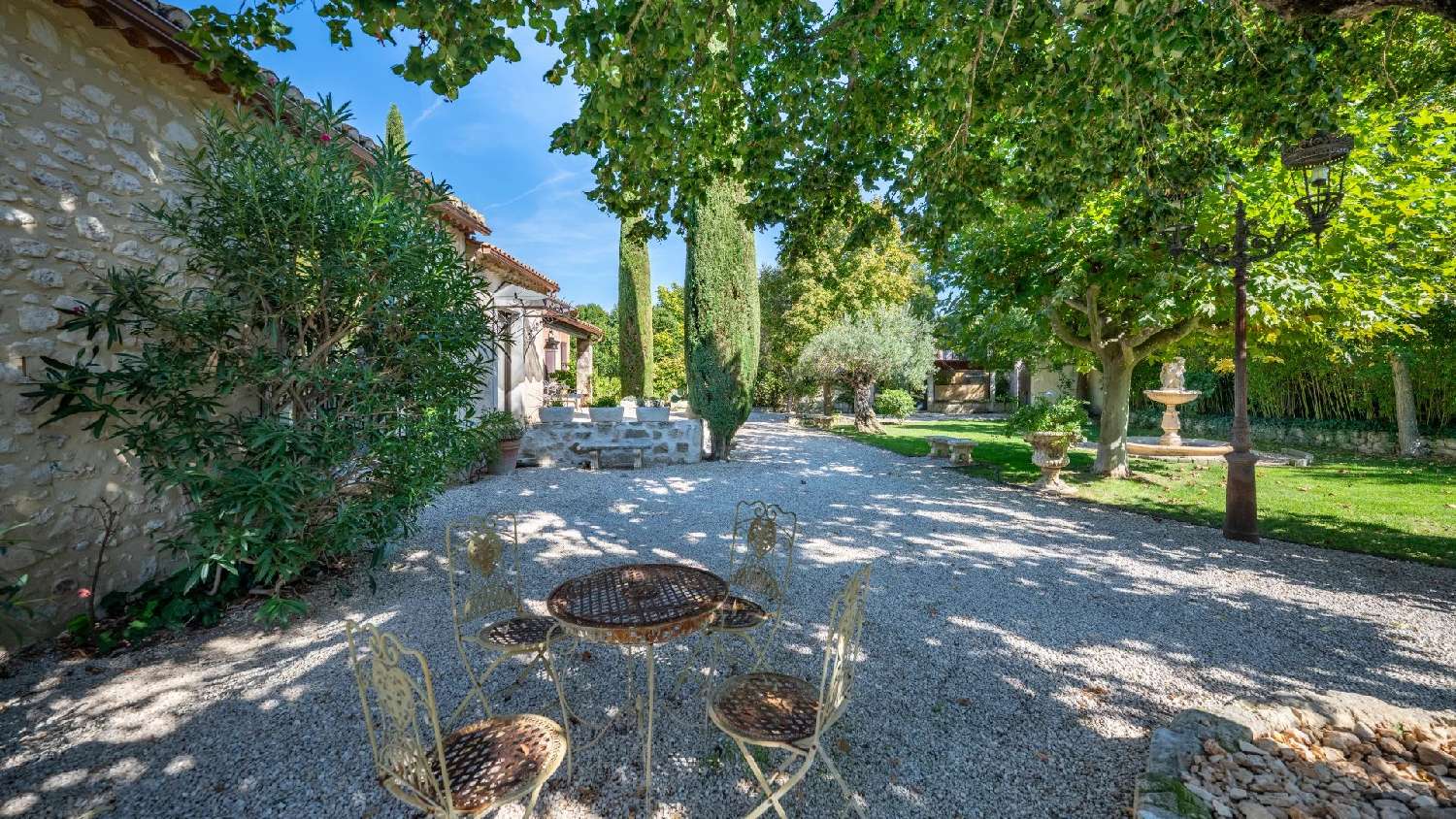  for sale villa Mollégès Bouches-du-Rhône 5