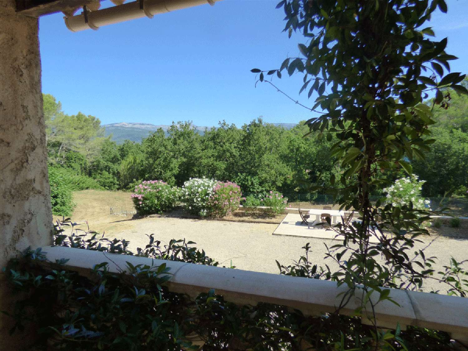 en venta villa Mons Var 2