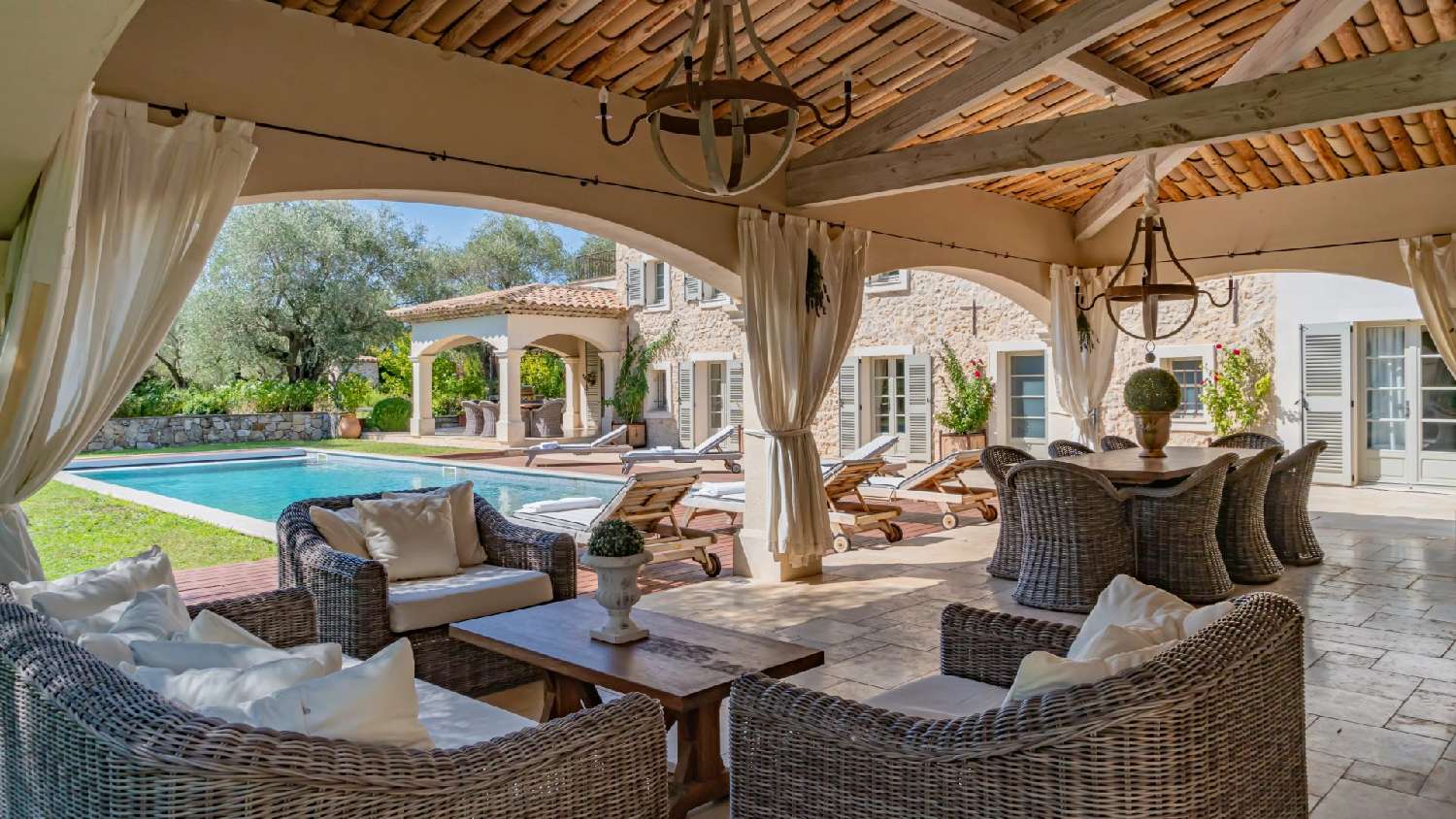  for sale villa Mouans-Sartoux Alpes-Maritimes 4