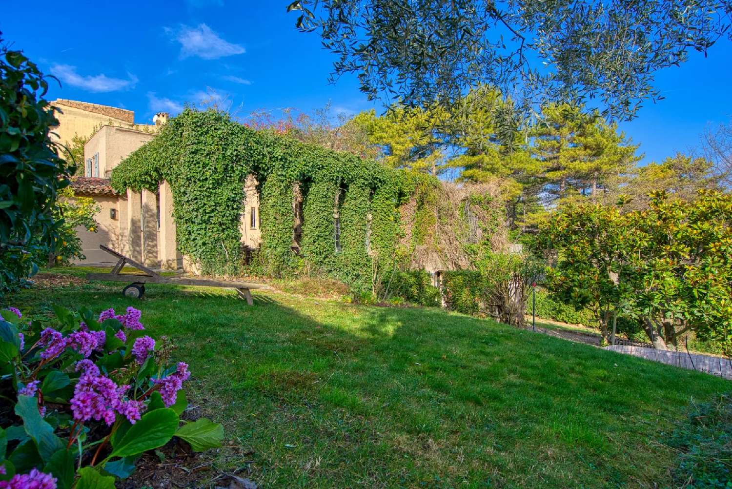  for sale villa Mouans-Sartoux Alpes-Maritimes 2