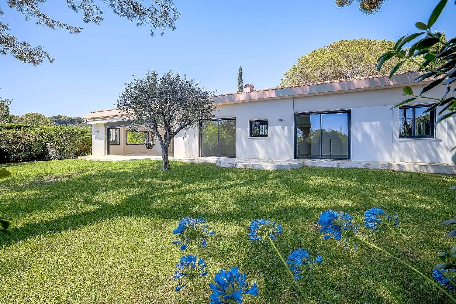  for sale villa Mougins Alpes-Maritimes 1