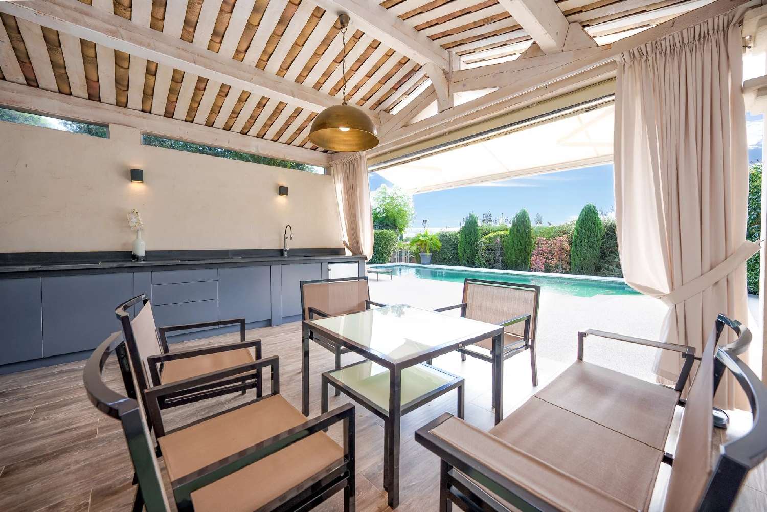 à vendre villa Mougins Alpes-Maritimes 2