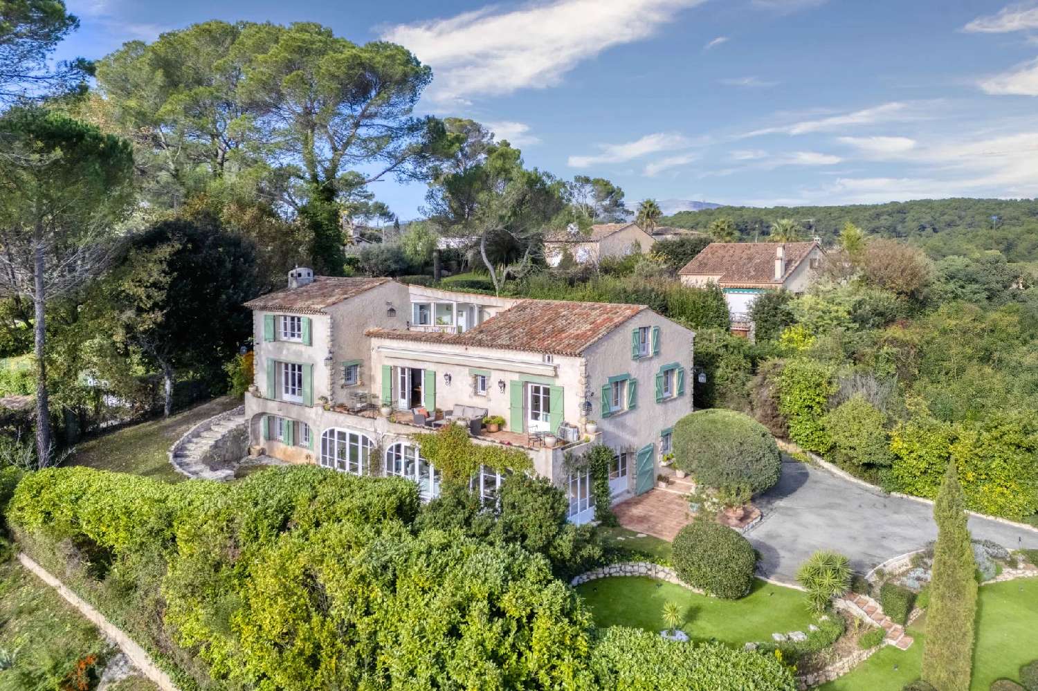 te koop villa Mougins Alpes-Maritimes 2