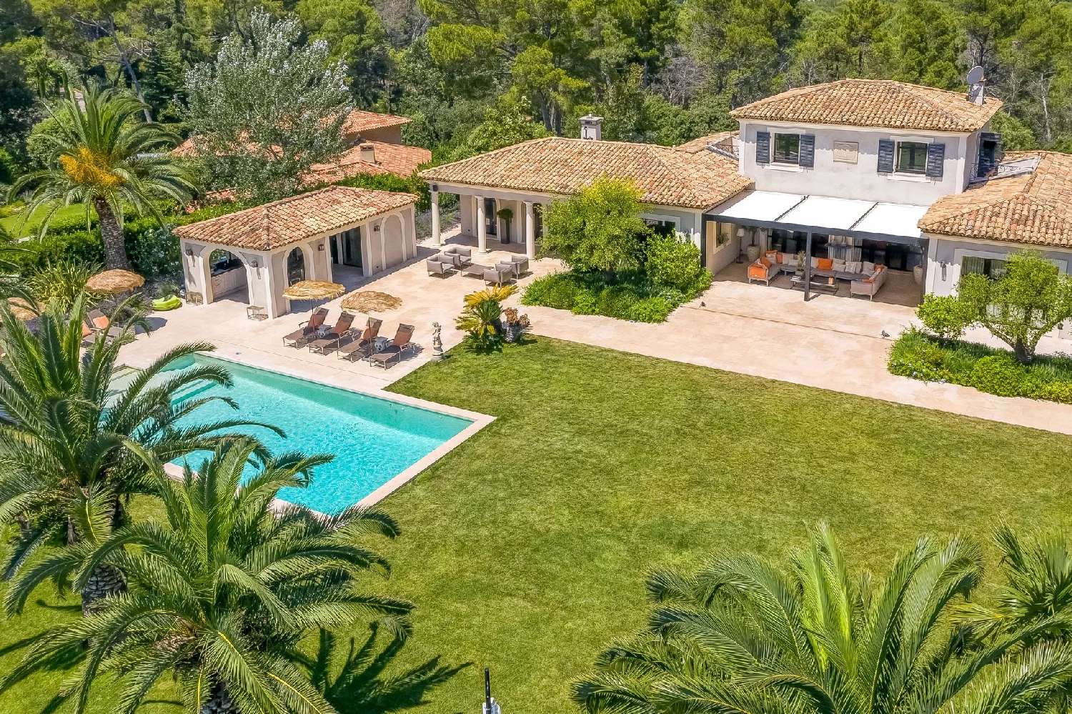  te koop villa Mougins Alpes-Maritimes 2