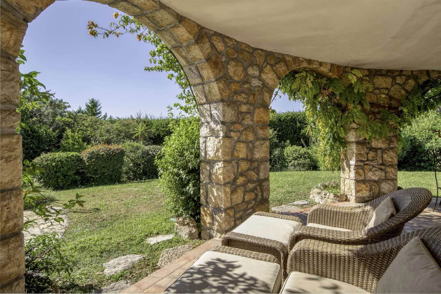  for sale villa Mougins Alpes-Maritimes 3