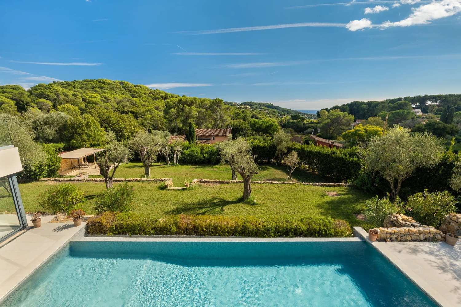  for sale villa Mougins Alpes-Maritimes 4