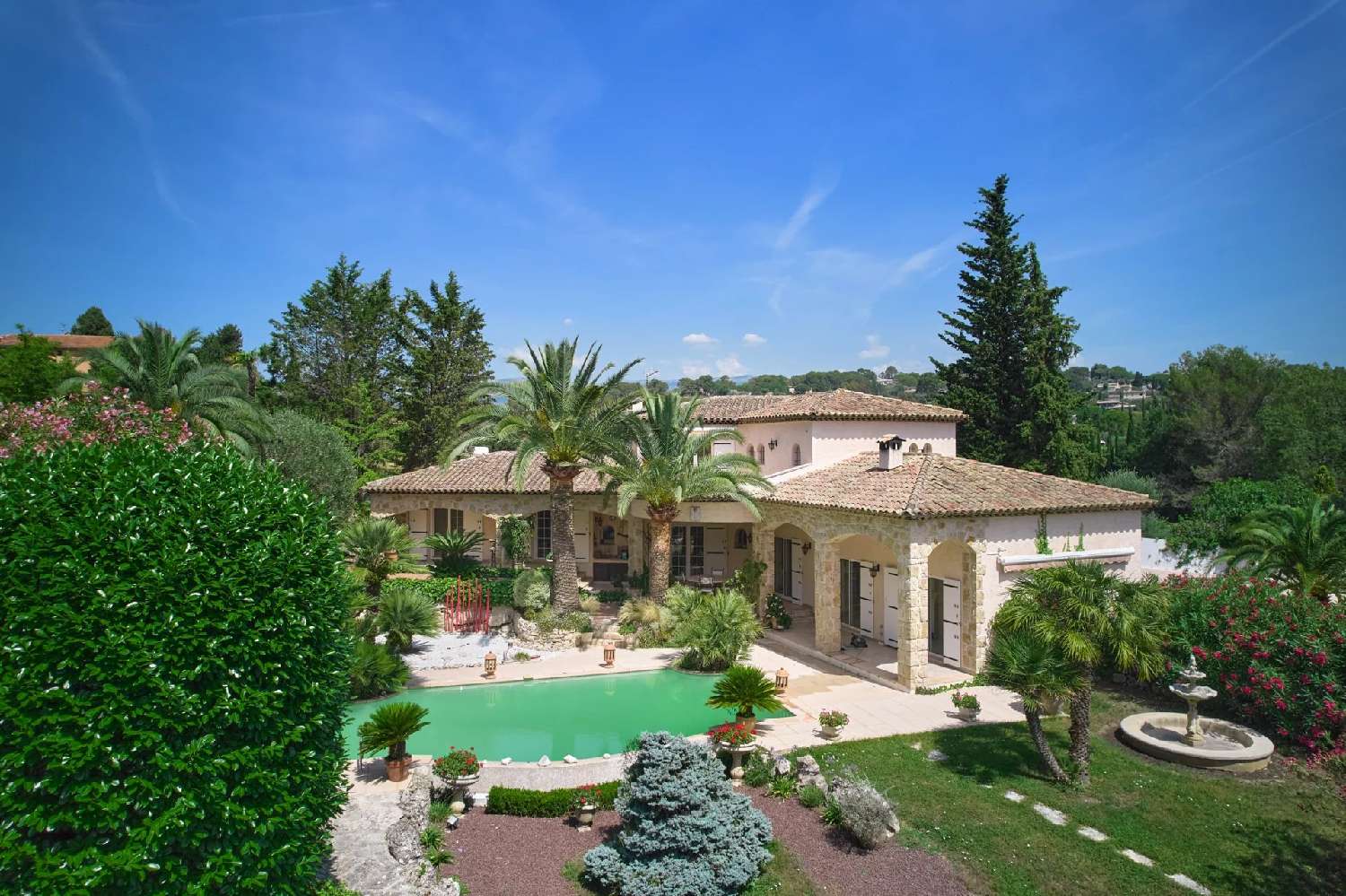  te koop villa Mougins Alpes-Maritimes 1