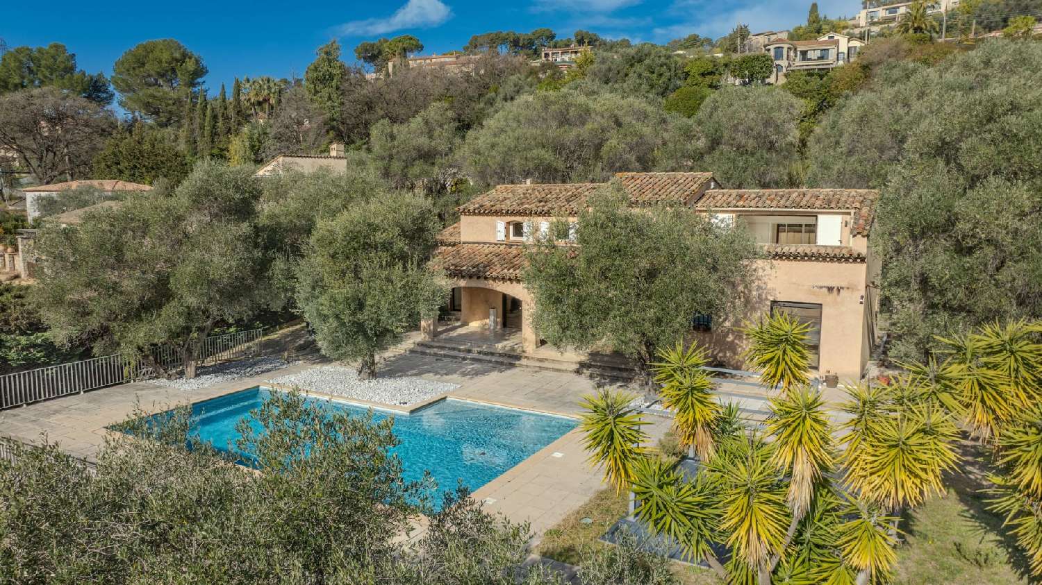  te koop villa Mougins Alpes-Maritimes 2