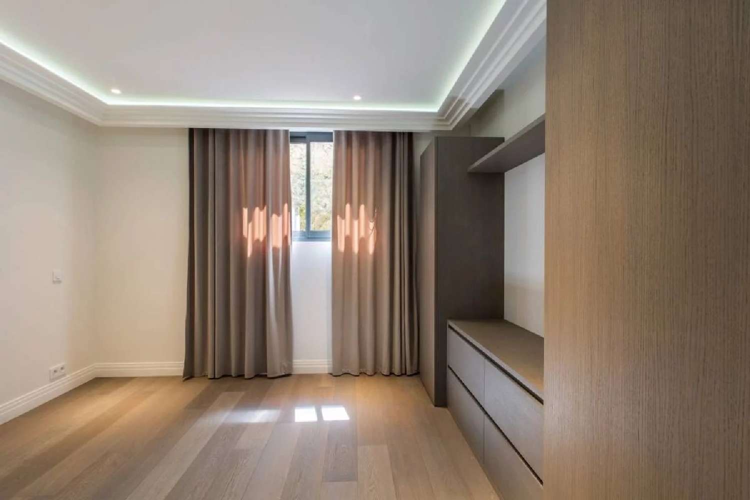  for sale villa Mougins Alpes-Maritimes 3