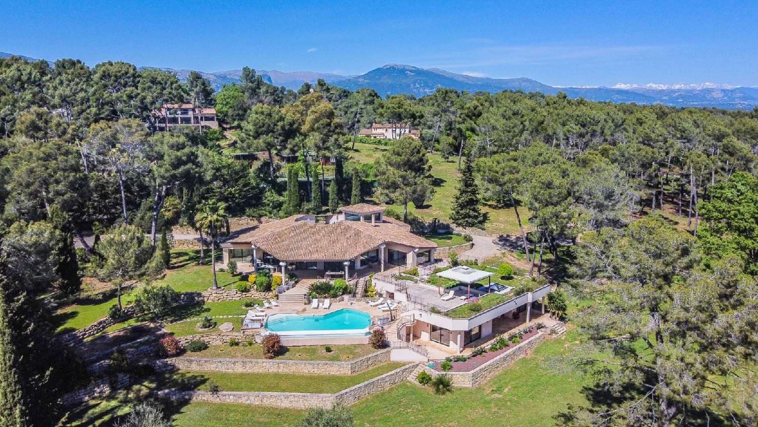  for sale villa Mougins Alpes-Maritimes 1