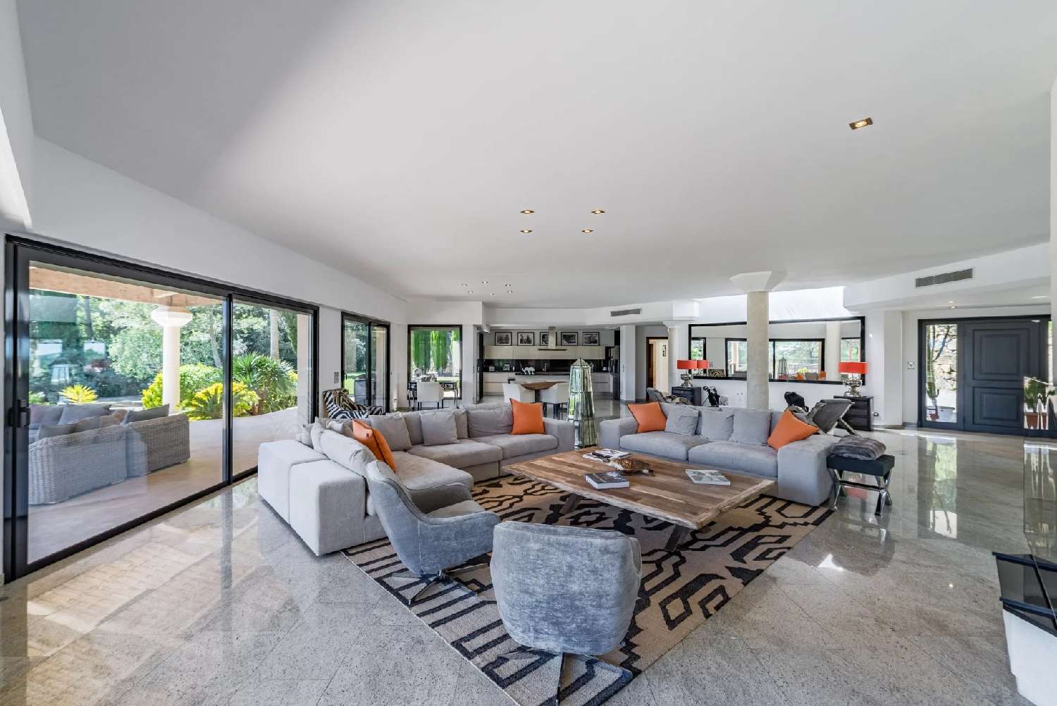  for sale villa Mougins Alpes-Maritimes 2