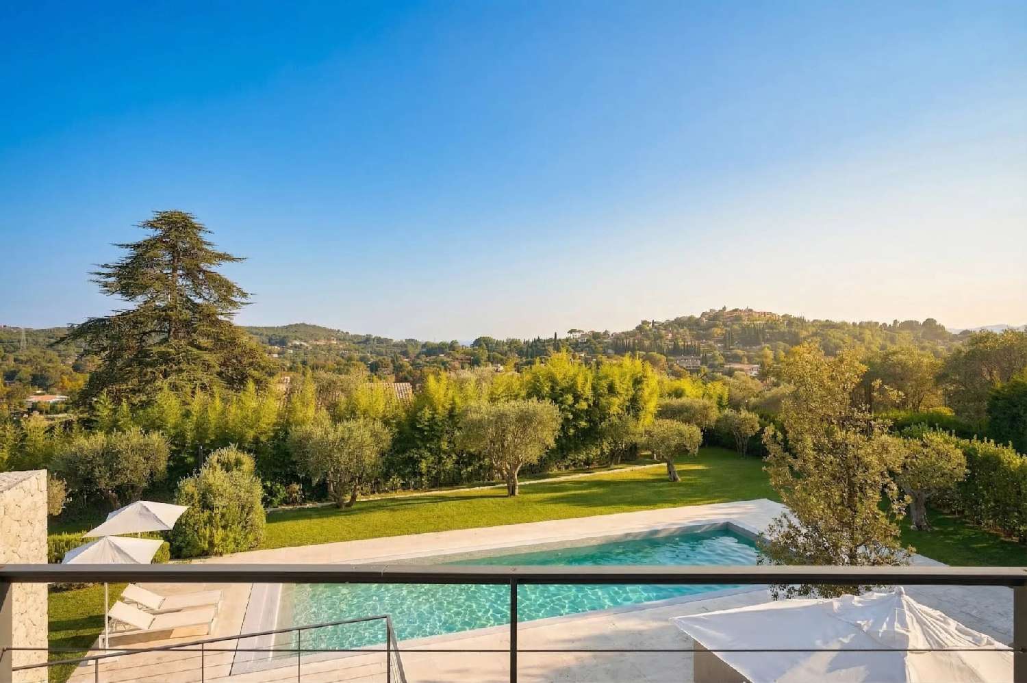  for sale villa Mougins Alpes-Maritimes 3