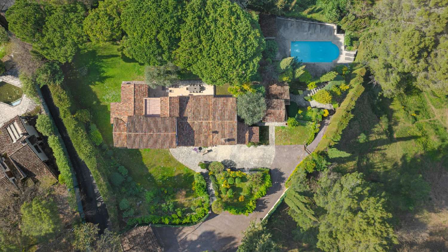  for sale villa Mougins Alpes-Maritimes 2