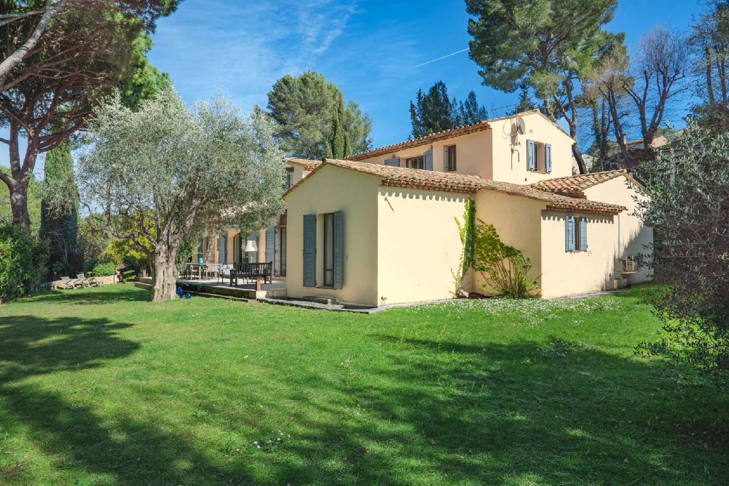  for sale villa Mougins Alpes-Maritimes 5