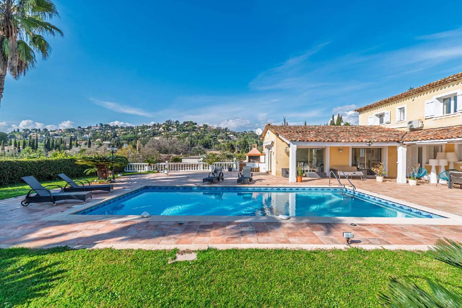 for sale villa Mougins Alpes-Maritimes 2
