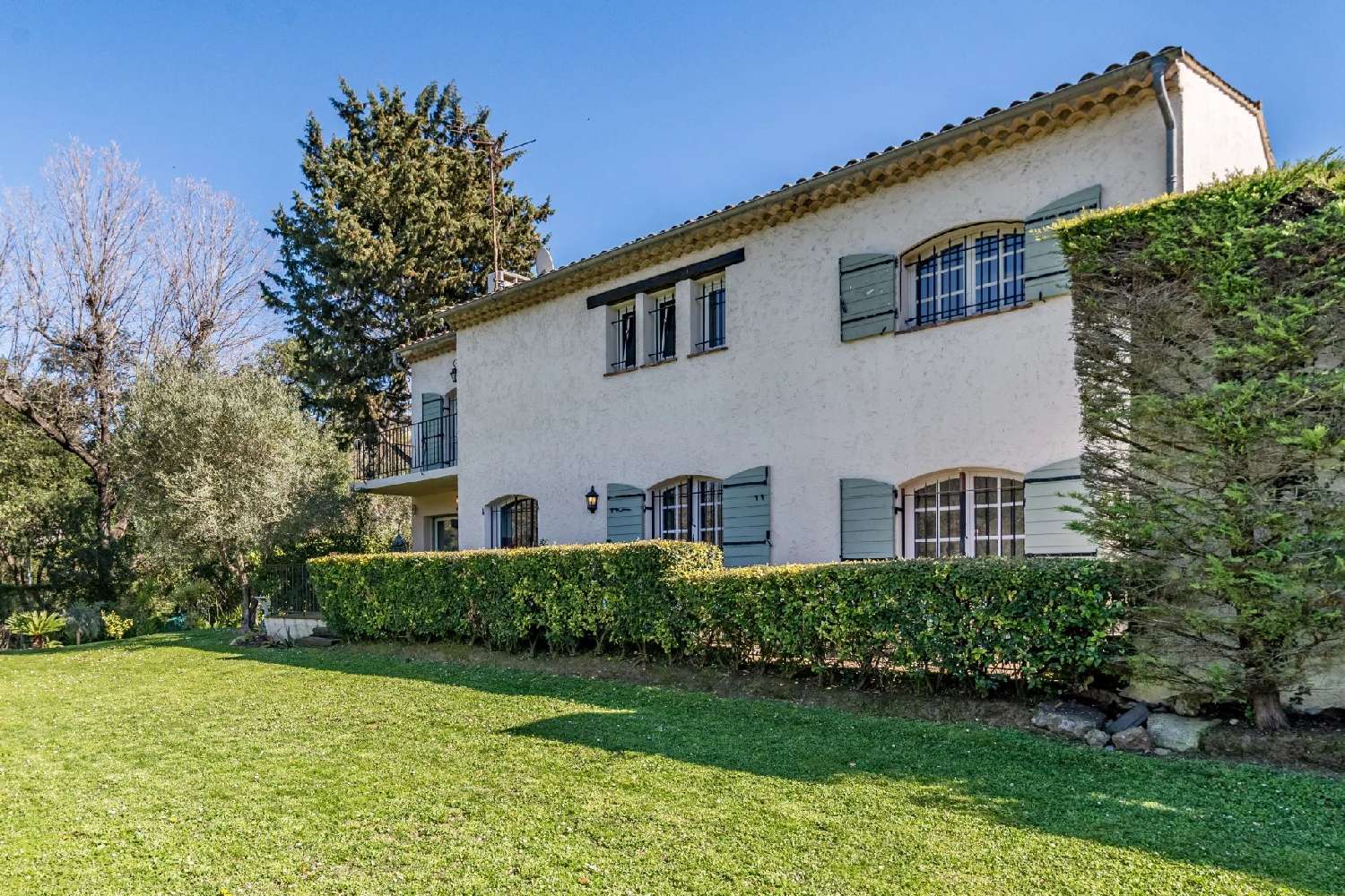  for sale villa Mougins Alpes-Maritimes 2