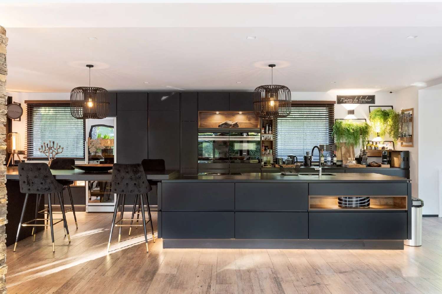  for sale villa Mougins Alpes-Maritimes 3