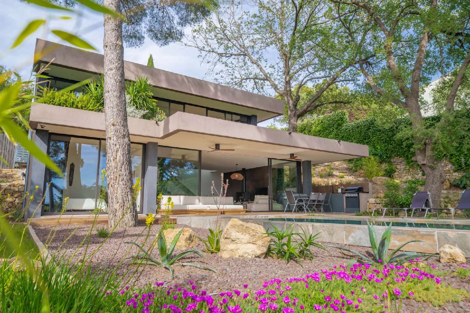  for sale villa Mougins Alpes-Maritimes 3