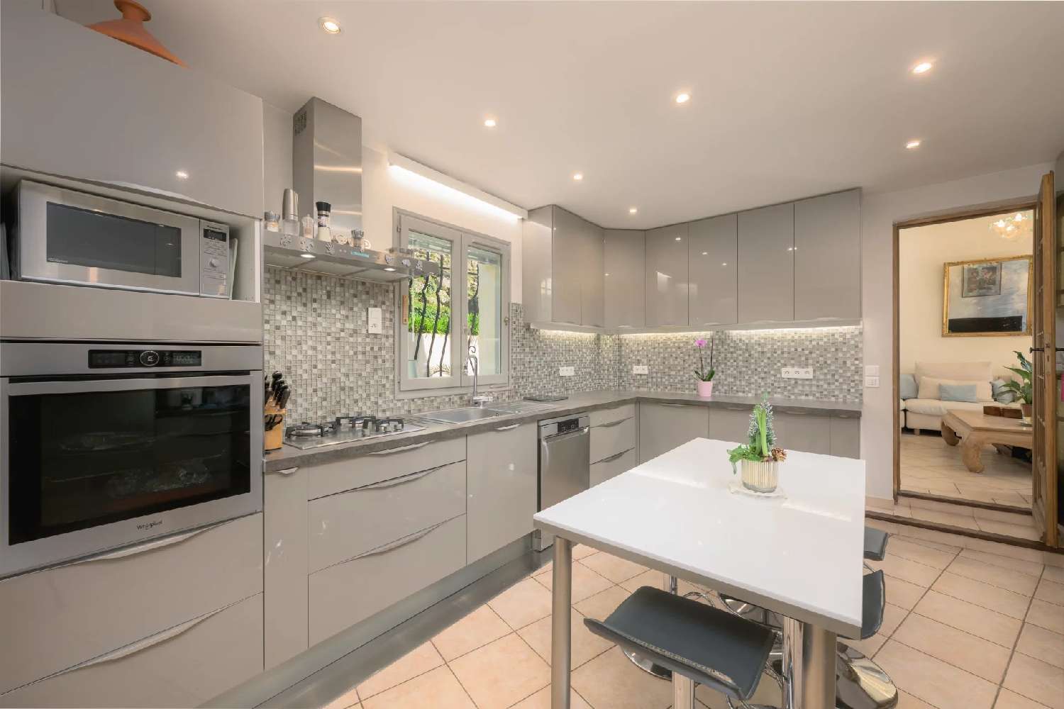  for sale villa Mougins Alpes-Maritimes 3