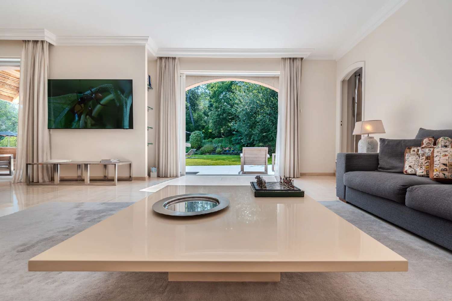  for sale villa Mougins Alpes-Maritimes 4