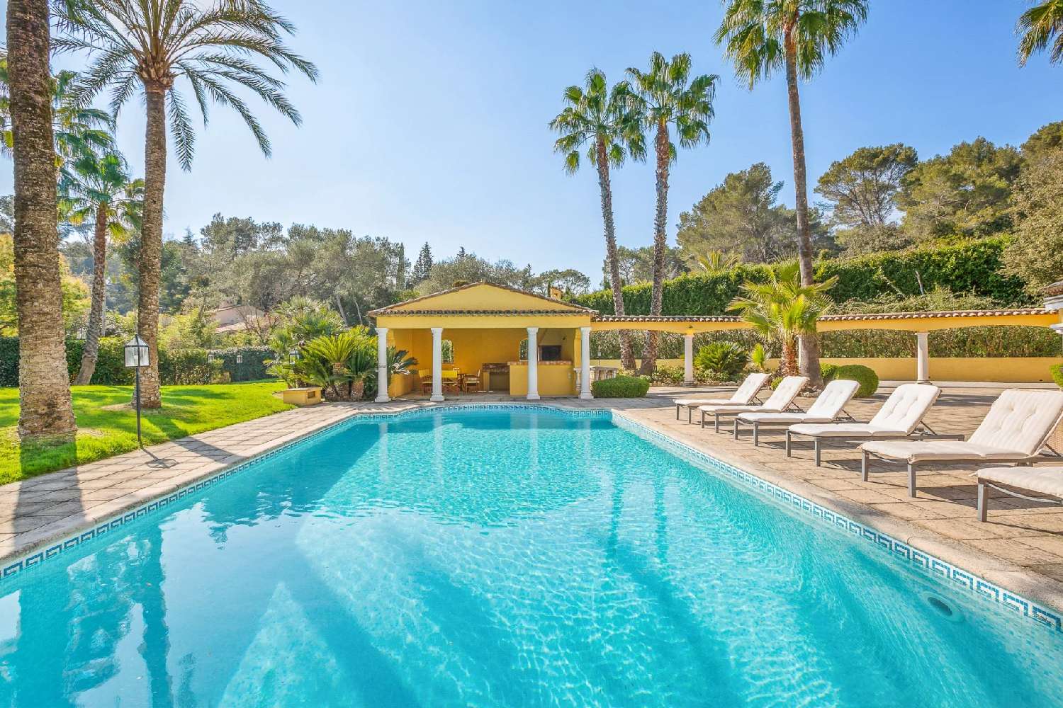  for sale villa Mougins Alpes-Maritimes 3