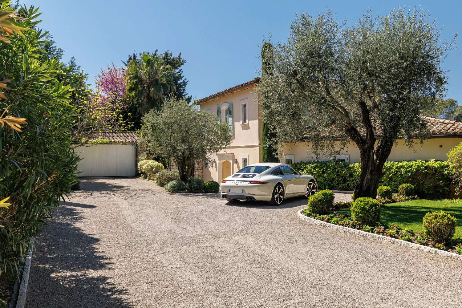  for sale villa Mougins Alpes-Maritimes 3