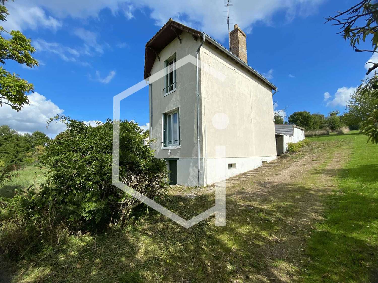  en venta villa Myennes Nièvre 5