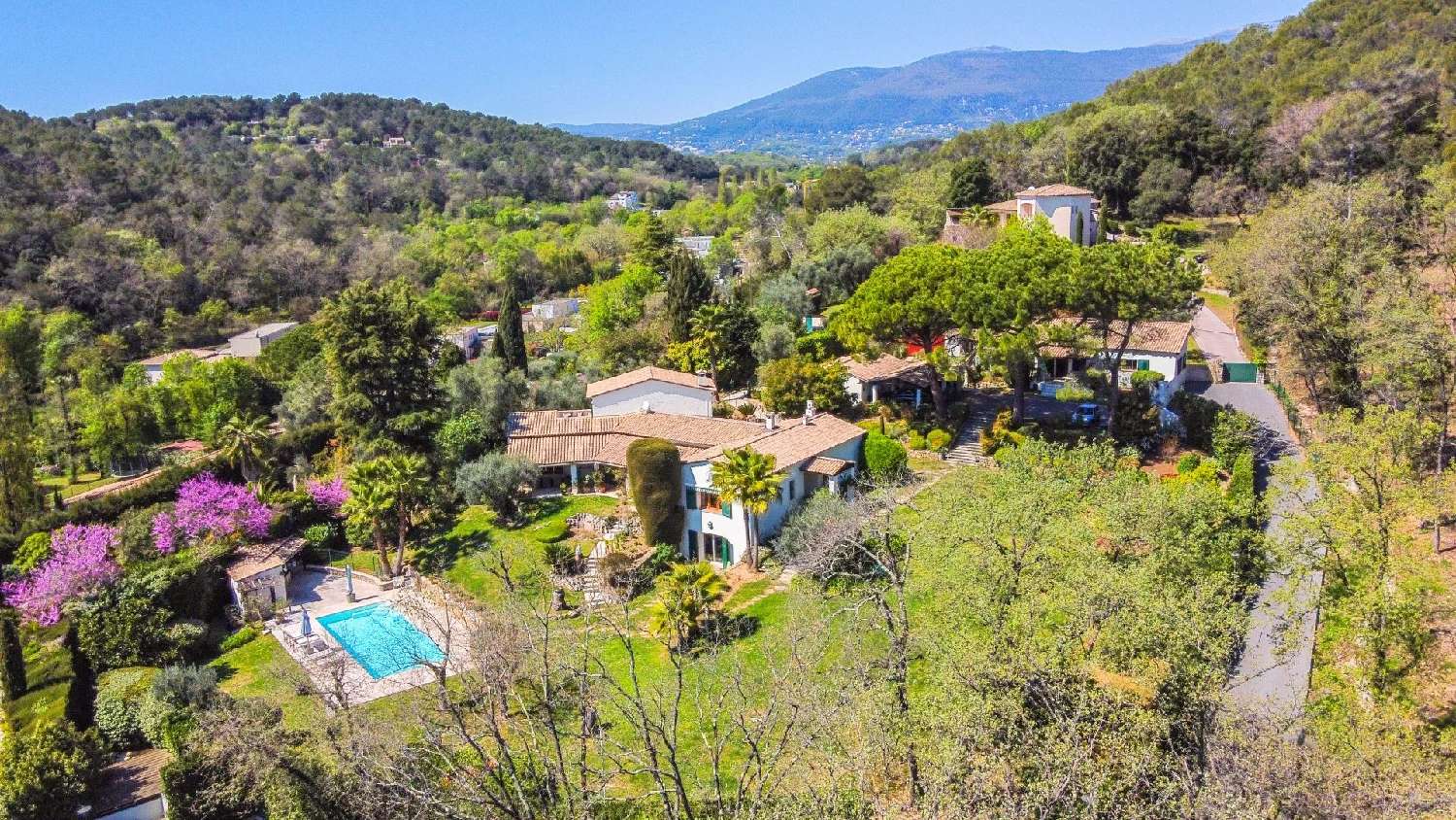  for sale villa Opio Alpes-Maritimes 3