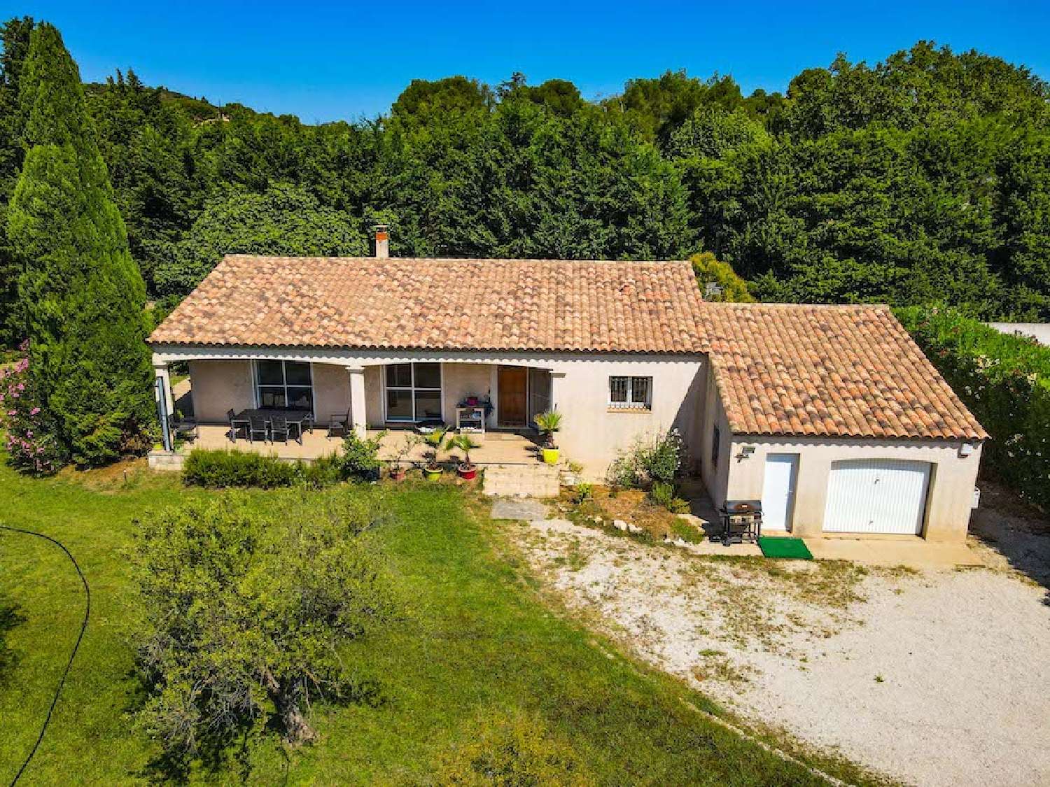 te koop villa Paradou Bouches-du-Rhône 3