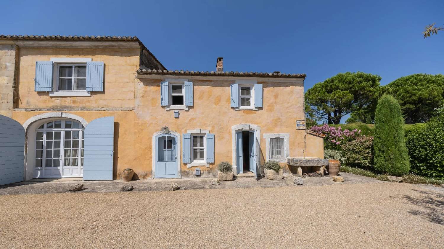à vendre villa Paradou Bouches-du-Rhône 2
