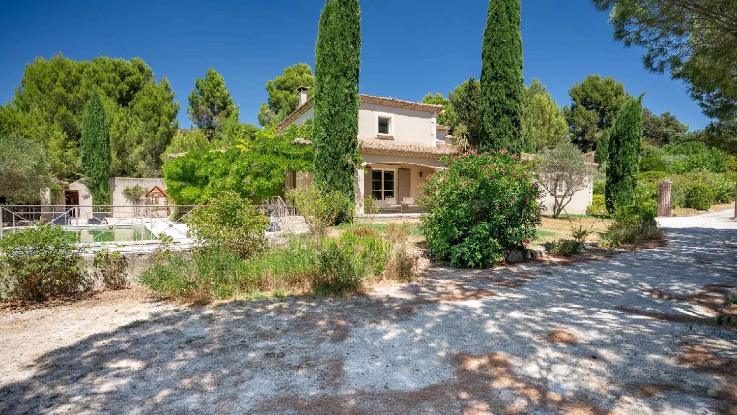  for sale villa Paradou Bouches-du-Rhône 2