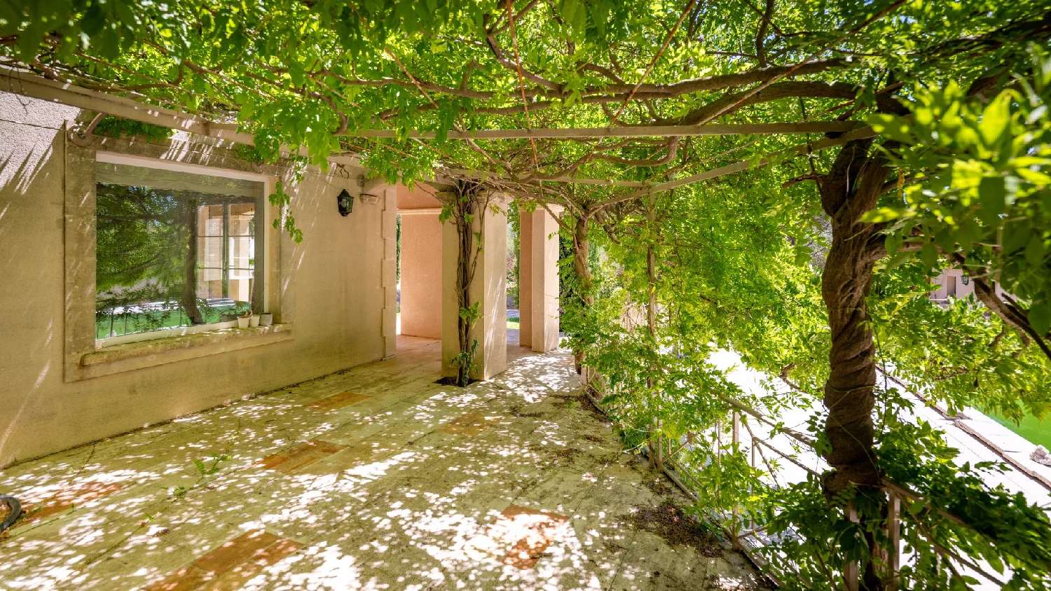  for sale villa Paradou Bouches-du-Rhône 4