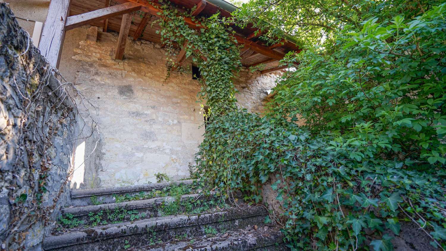 te koop villa Pern Lot 7