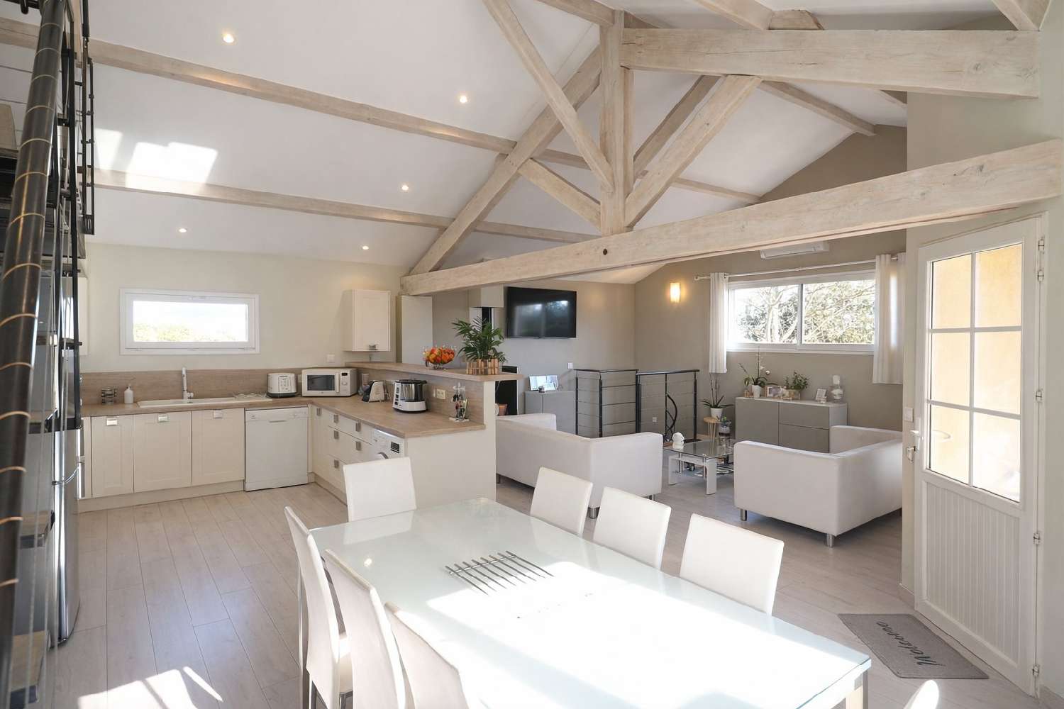  te koop villa Pernes-les-Fontaines Vaucluse 2