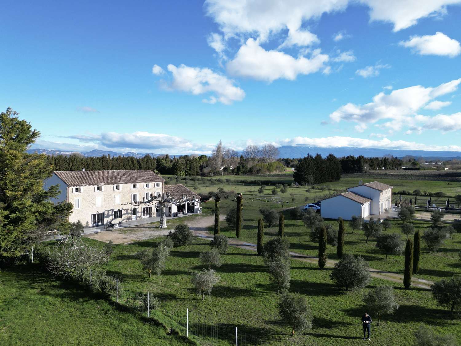  for sale villa Pernes-les-Fontaines Vaucluse 1