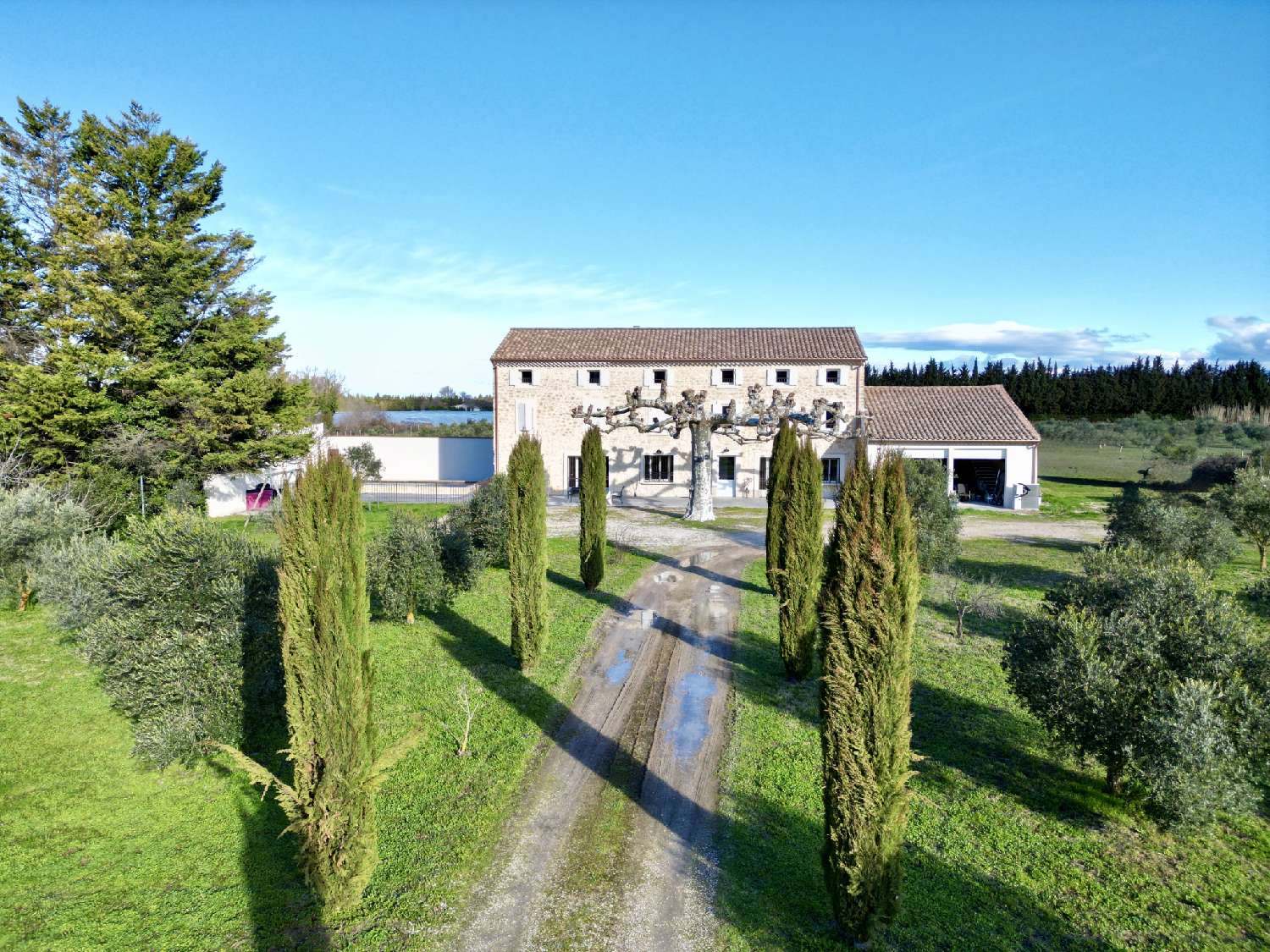  for sale villa Pernes-les-Fontaines Vaucluse 3