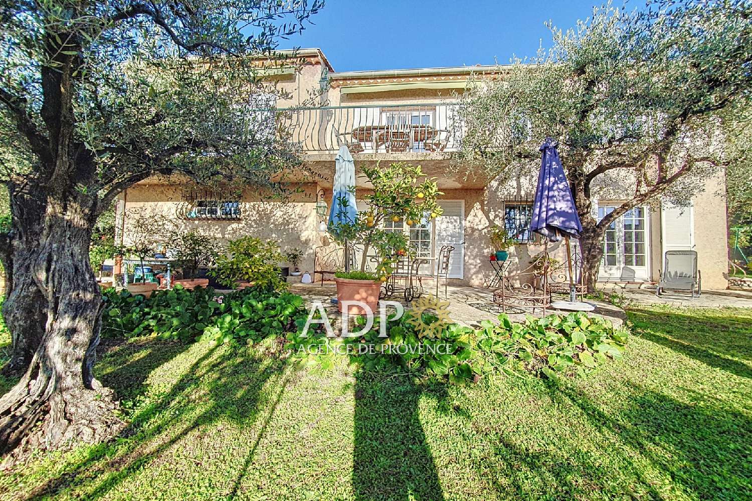  te koop villa Peymeinade Alpes-Maritimes 1